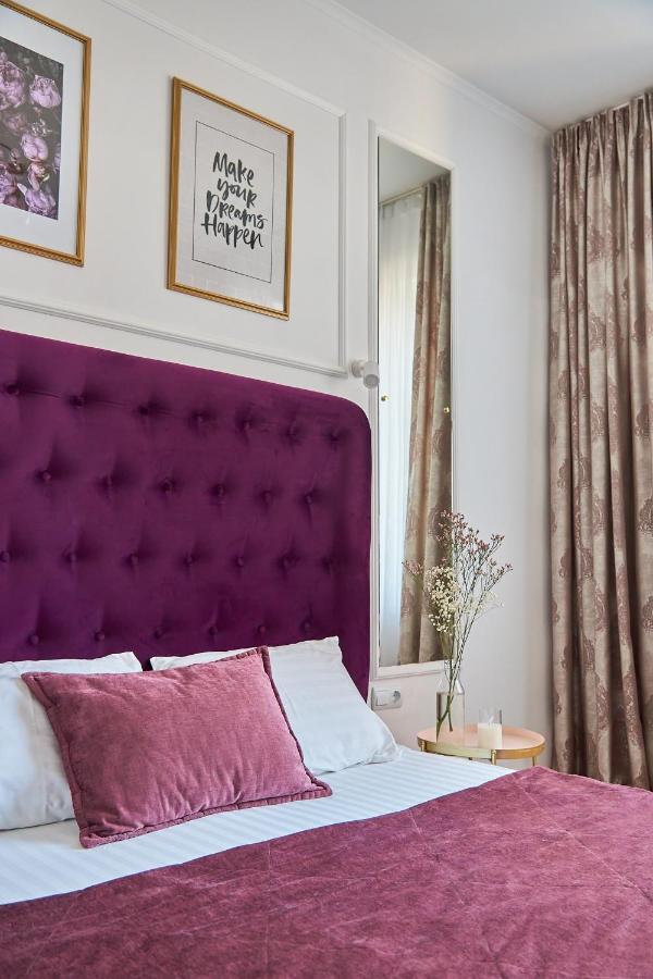 Lux Apartment Мукачево Екстер'єр фото