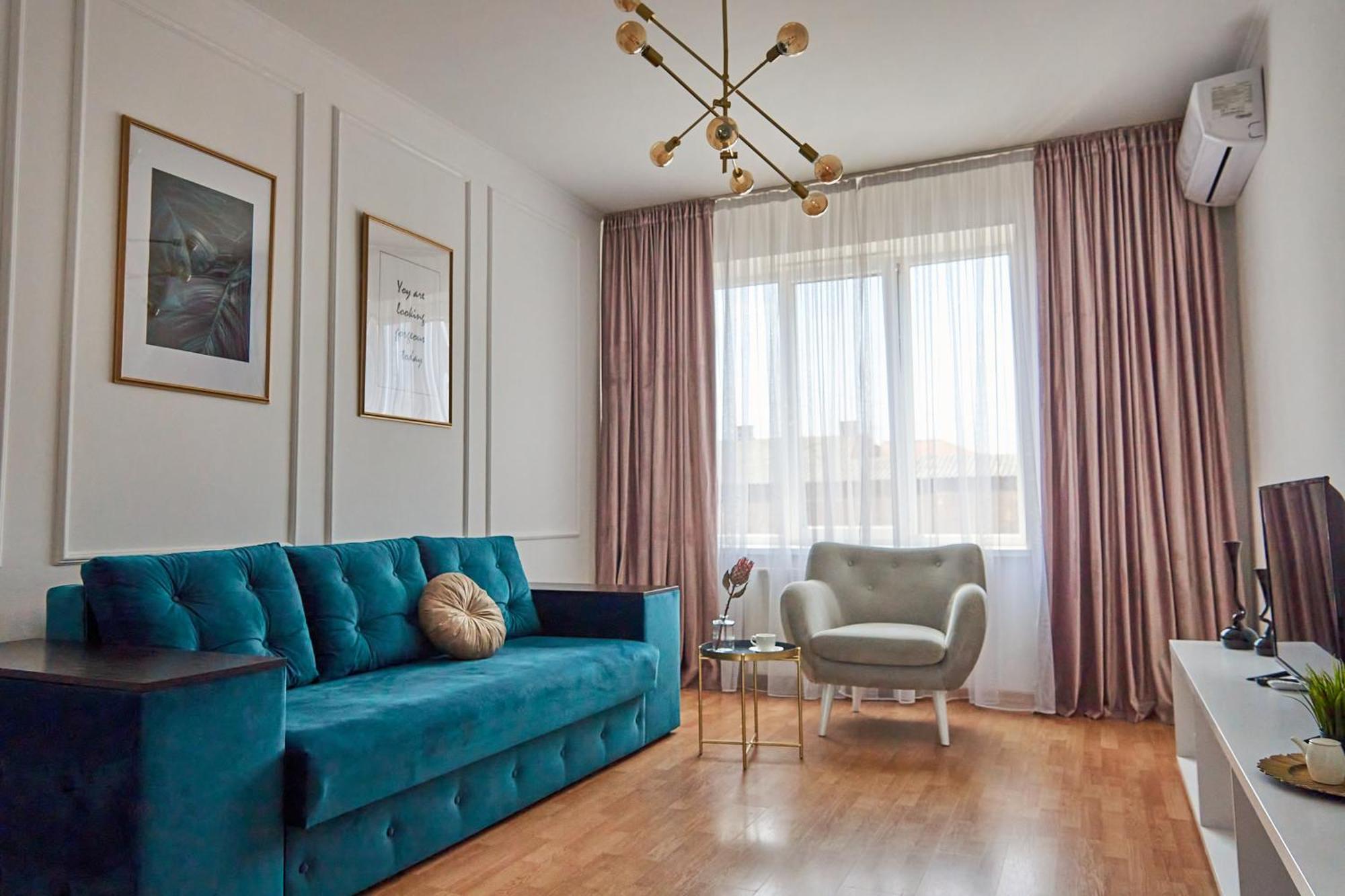 Lux Apartment Мукачево Екстер'єр фото