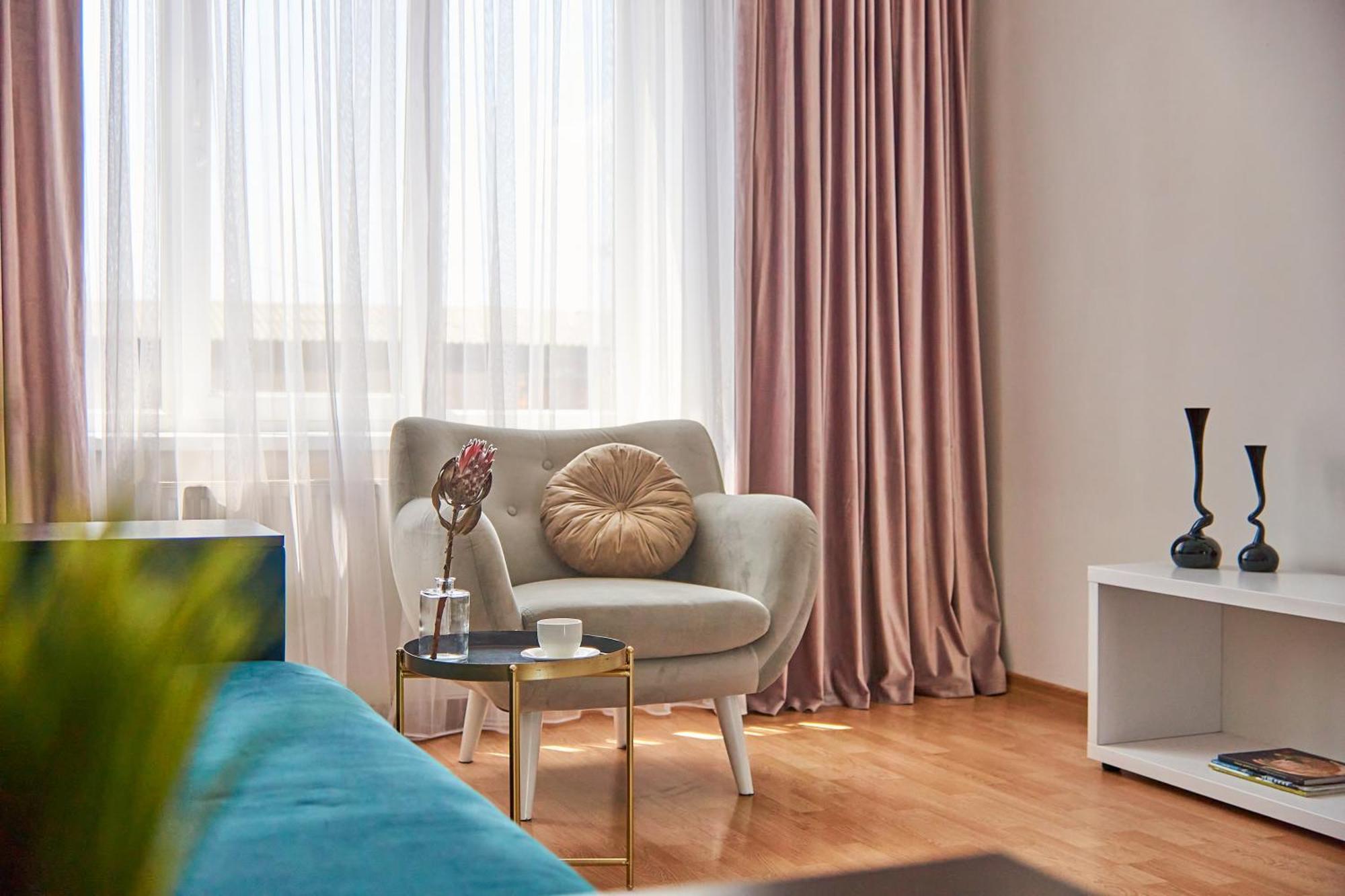 Lux Apartment Мукачево Екстер'єр фото