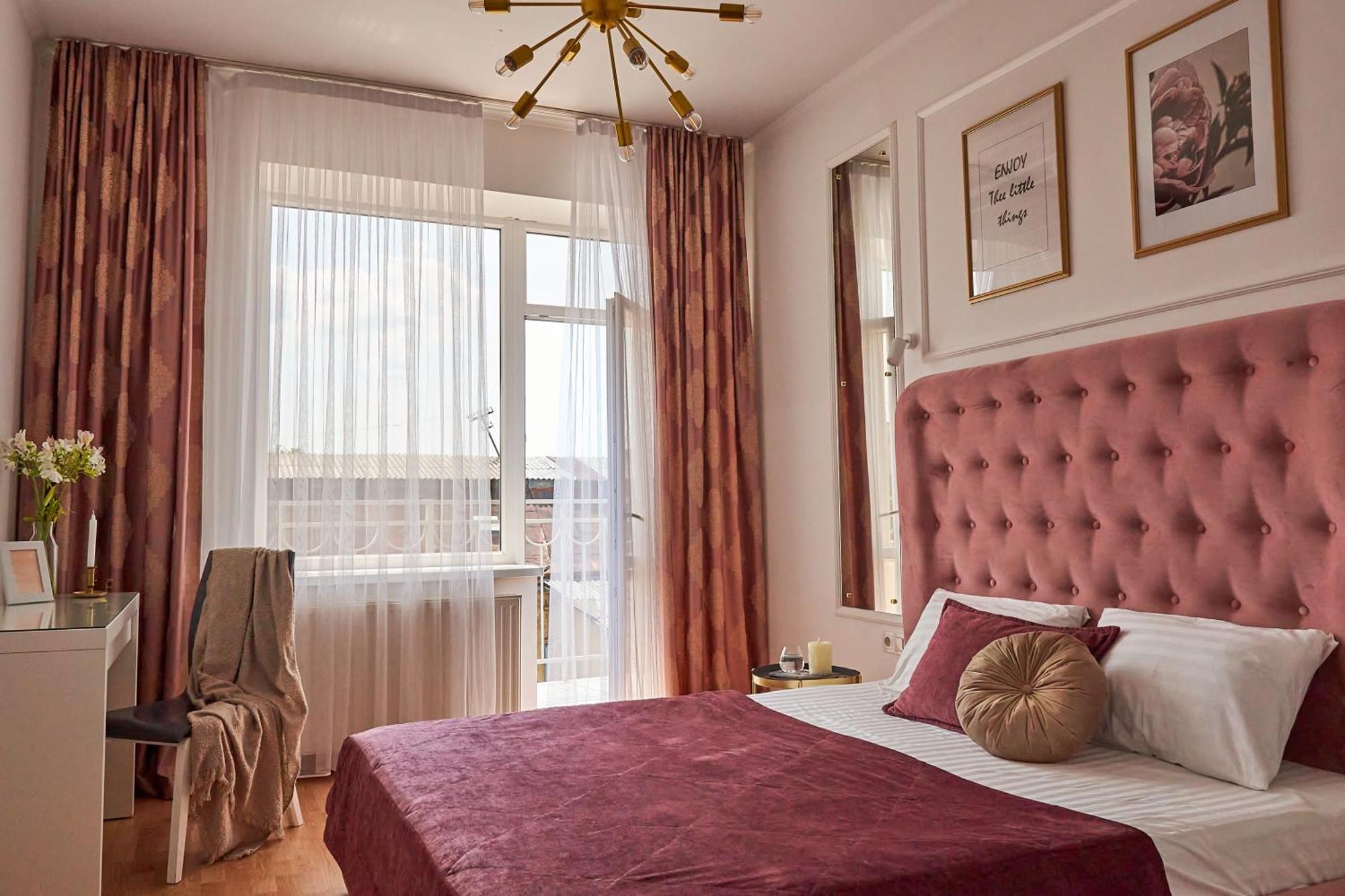 Lux Apartment Мукачево Екстер'єр фото