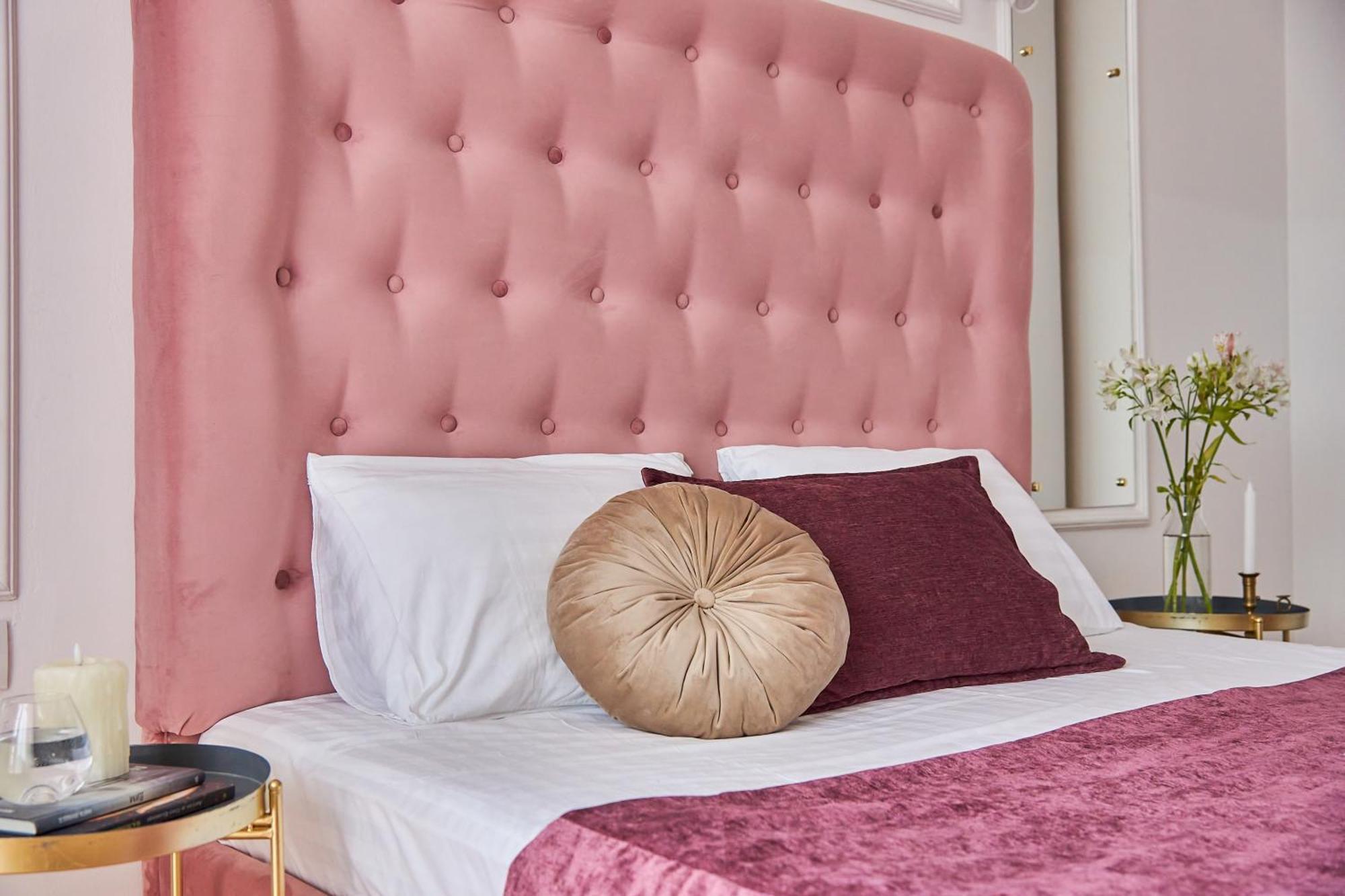 Lux Apartment Мукачево Екстер'єр фото