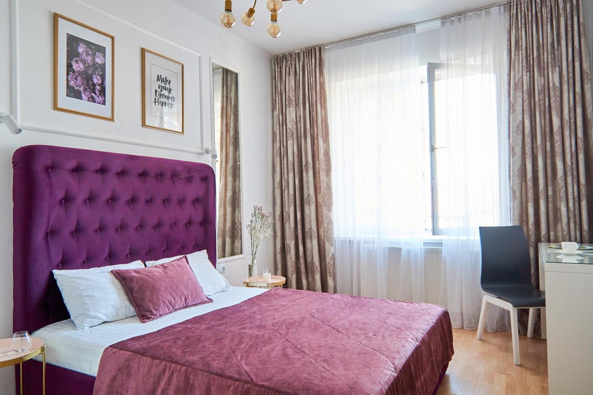 Lux Apartment Мукачево Екстер'єр фото