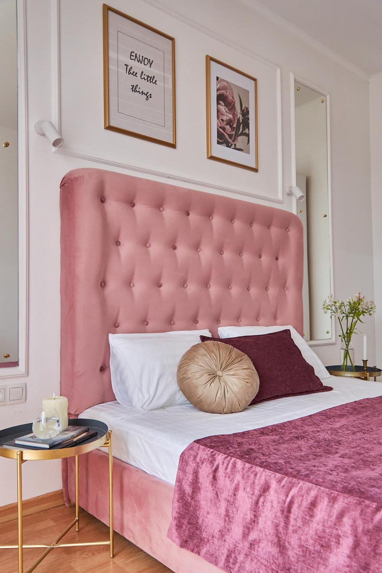 Lux Apartment Мукачево Екстер'єр фото
