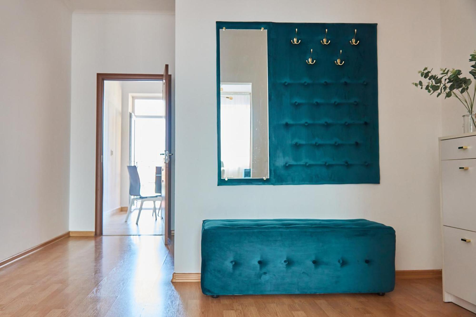 Lux Apartment Мукачево Екстер'єр фото